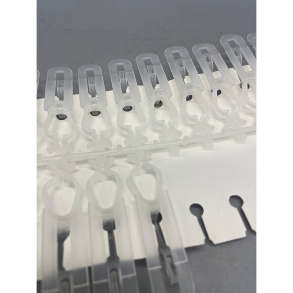 all in one clips plus Christmas light clips set of 68 clips white READ - Picture 2 of 4